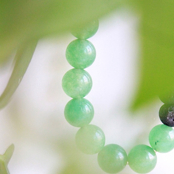 Boho Jade w/ Lava Stone an God Head - Picture 4 of 4